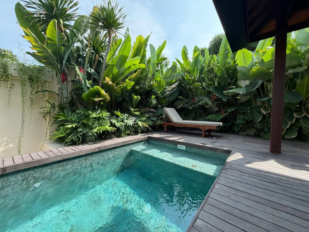 Pool Remodeling surface refinishing